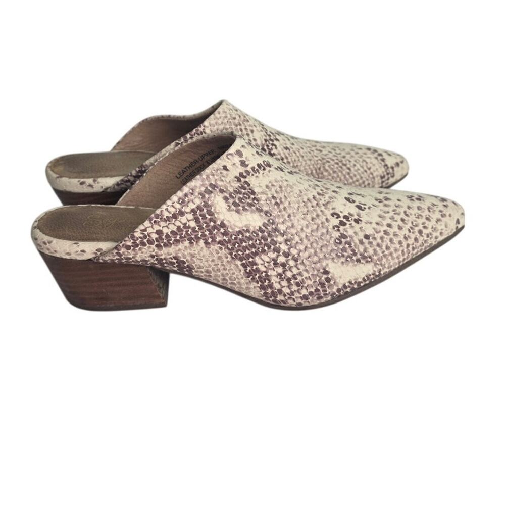 Seychelles Snakeskin Print Leather Mule Heels Womens Size 7 Pointed Toe